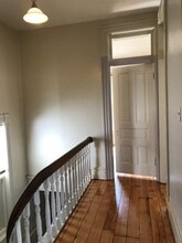 731 4th St E, Unit 2 in St. Paul, MN - Foto de edificio - Building Photo