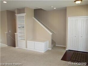 11110 Egret Ln in Walled Lake, MI - Building Photo - Building Photo