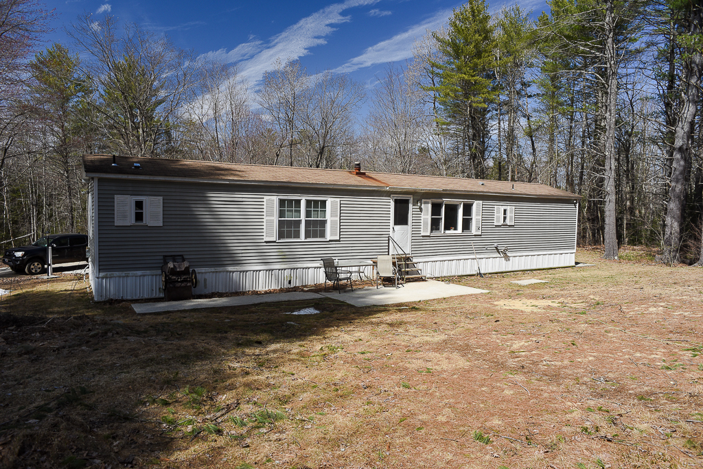 24 Reginald Ln in Lewiston, ME - Building Photo
