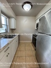 415 Dorchester Square in Lake Mary, FL - Building Photo - Building Photo