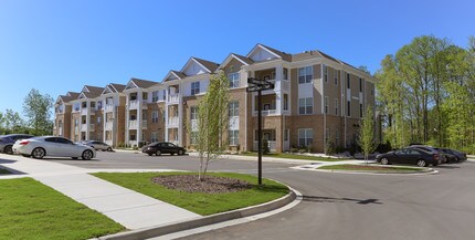 Belmont at Tryon in Charlotte, NC - Building Photo - Building Photo