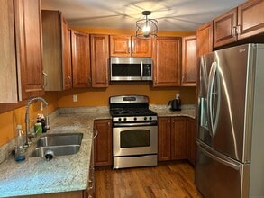 108 S Kent Rd in Kent, CT - Building Photo - Building Photo