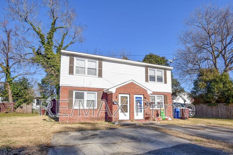 1305 Richmond Ave in Chesapeake, VA - Building Photo