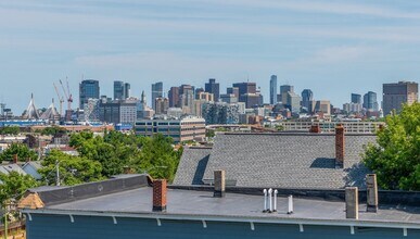 434 McGrath Hwy in Somerville, MA - Building Photo - Building Photo