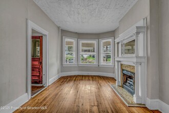437 Wheeler Ave in Scranton, PA - Building Photo - Building Photo