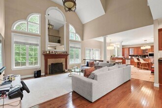12 Ronald C Meyer Dr in North Attleboro, MA - Building Photo - Building Photo