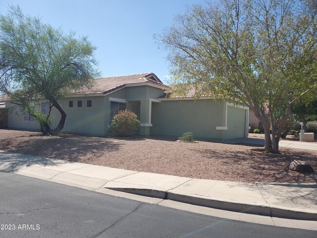 15021 W Ventura St in Surprise, AZ - Building Photo - Building Photo