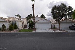 3305 Tuscany Village Dr in Las Vegas, NV - Building Photo