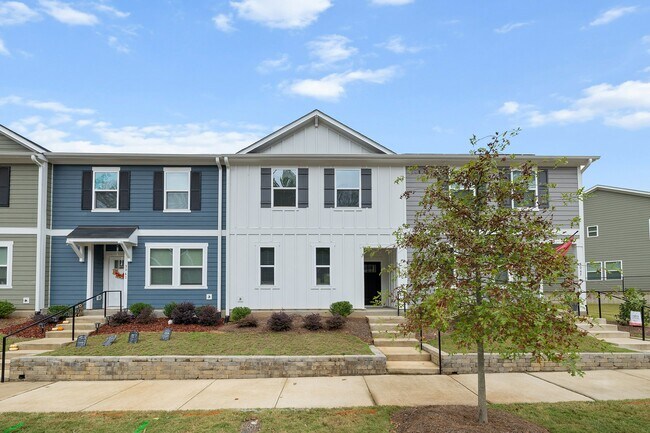 3063 Spline Cir in Raleigh, NC - Building Photo - Building Photo
