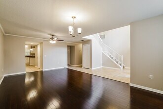 685 Red Pepper Loop in Chuluota, FL - Building Photo - Building Photo