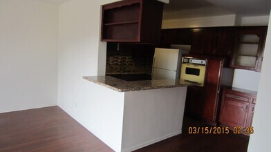 10961 Palms Blvd, Unit 8 in Los Angeles, CA - Building Photo - Building Photo