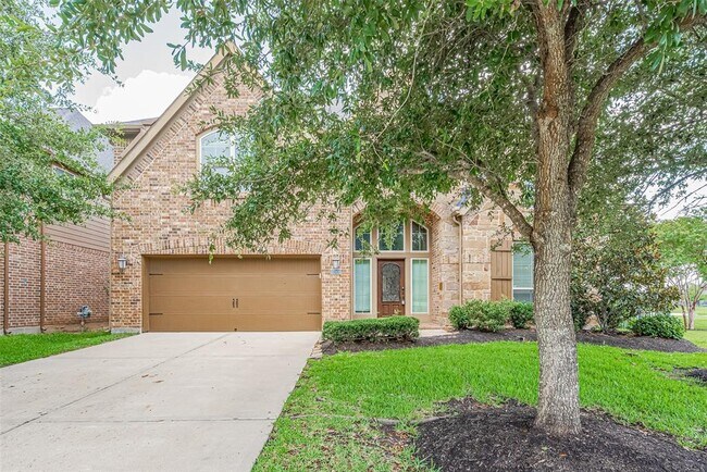 property at 27906 Colonial Point Dr
