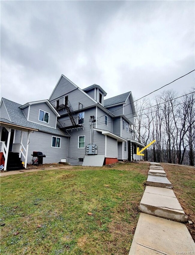 property at 14 Orange Ln