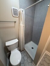 2065 Summit St in Columbus, OH - Building Photo - Building Photo