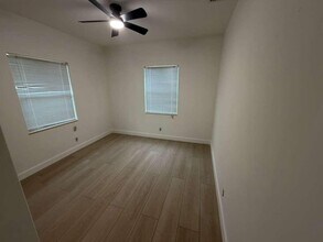 135 SE 4th St in Hallandale Beach, FL - Building Photo - Building Photo