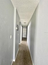 4615 Edgewater Dr in Orlando, FL - Building Photo - Building Photo
