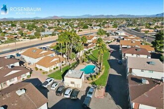 860 E Brown Rd, Unit 22 in Mesa, AZ - Foto de edificio - Building Photo