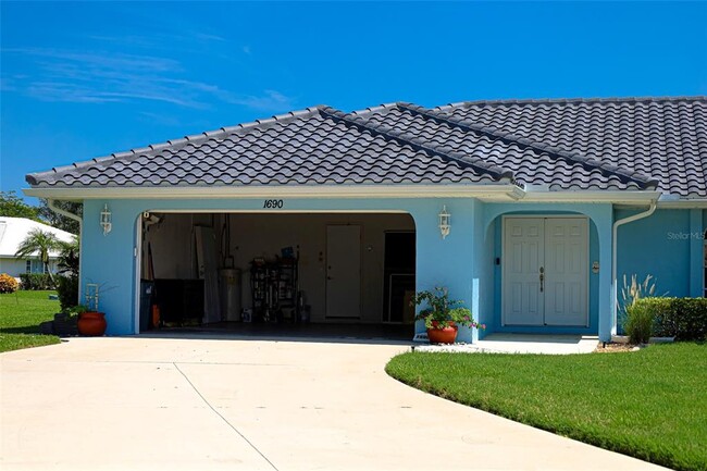 1690 Waxwing Ct in Venice, FL - Building Photo - Building Photo