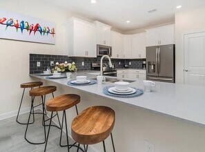 1582 Plunker Dr in Four Corners, FL - Building Photo - Building Photo