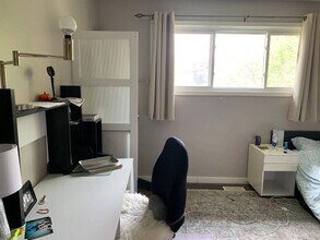 38 Marshall St in Waterloo, ON - Building Photo - Building Photo