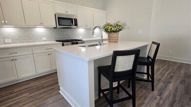 4517 Broadwick St in Montgomery, AL - Building Photo - Building Photo