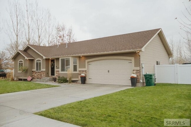 3412 Ringneck Dr in Idaho Falls, ID - Building Photo - Building Photo