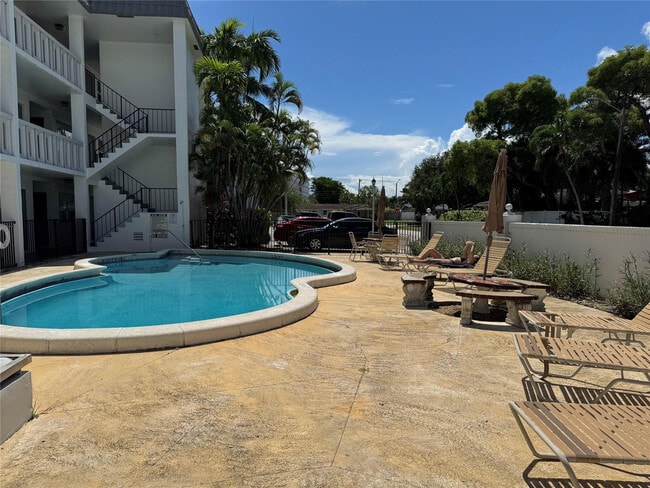 6200 NE 22nd Way in Fort Lauderdale, FL - Building Photo - Building Photo