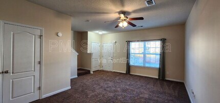 6864 Mountain Cir in Riverdale, GA - Building Photo - Building Photo