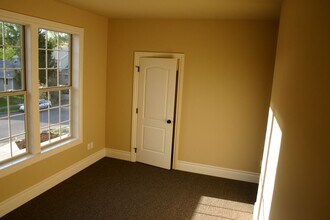 1375 NW Dream Pl in Corvallis, OR - Building Photo - Building Photo