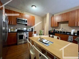 14 Glenville Ave in Boston, MA - Building Photo