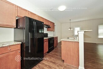 4101 Oak Field Dr in Loganville, GA - Foto de edificio - Building Photo