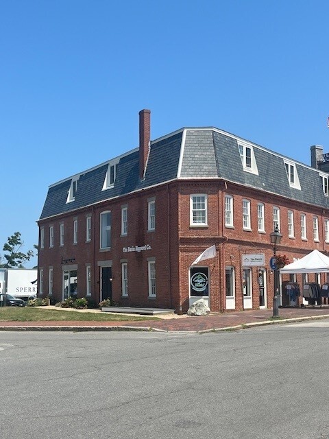 19 Water St, Unit Apt. 3