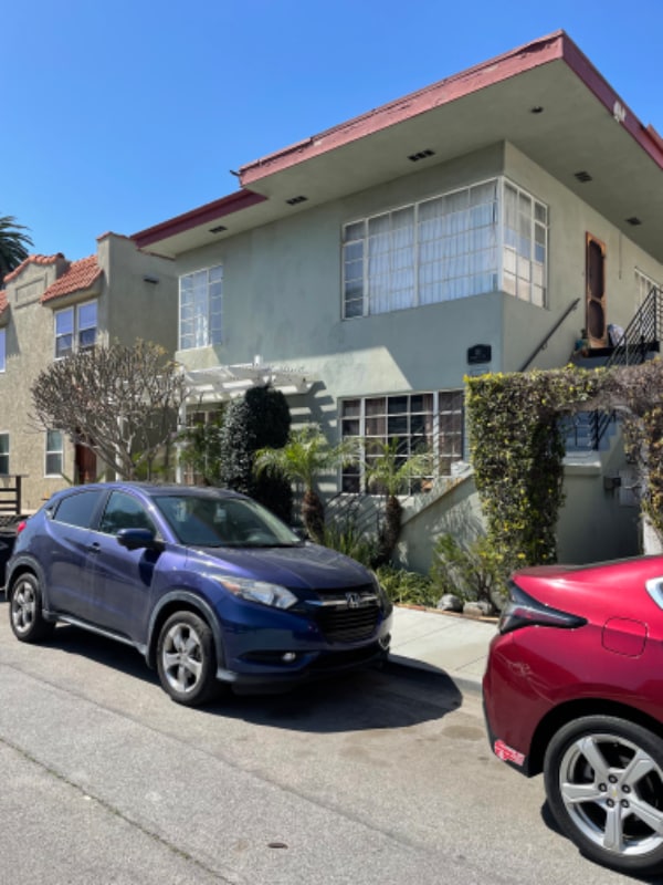 111 Bennett Ave in Long Beach, CA - Building Photo - Building Photo