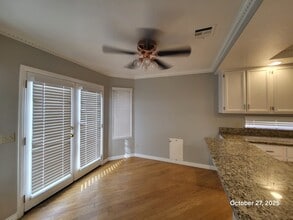 2113 Harbor Cliff Dr in Las Vegas, NV - Building Photo - Building Photo