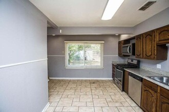 2516 42nd St in Lubbock, TX - Building Photo - Building Photo