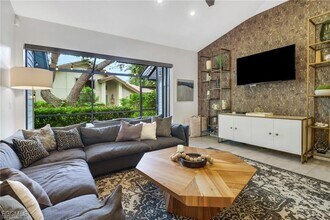 27052 Kindlewood Ln in Bonita Springs, FL - Building Photo - Building Photo
