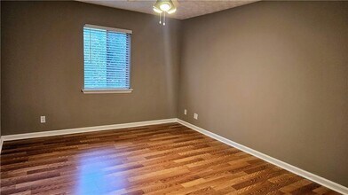 2388 Lawrenceville Hwy in Decatur, GA - Building Photo - Building Photo