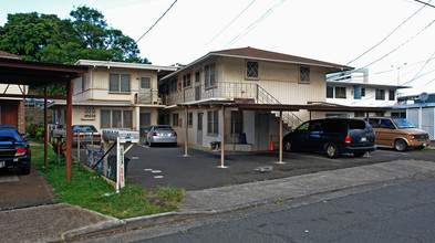 2934 Varsity Cir in Honolulu, HI - Building Photo - Building Photo