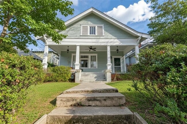 property at 85 Waddell St NE