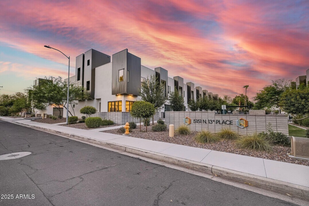 5151 N 13th Pl in Phoenix, AZ - Building Photo