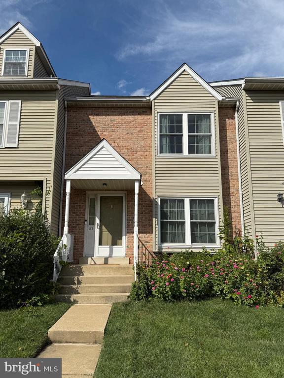 property at 81 Louis James Ct