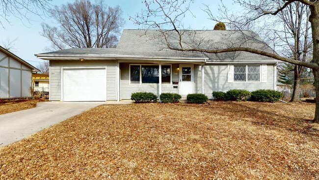 property at 1318-1318 Alabama Ln