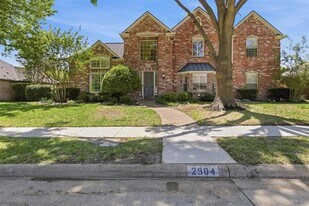 2904 Chalfont Ln in Plano, TX - Building Photo