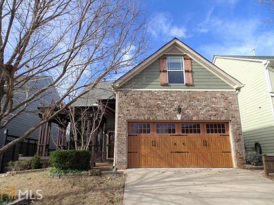 155 Seabreeze Ct in Newnan, GA - Building Photo