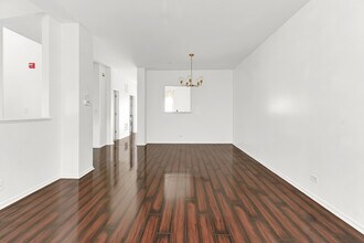 7515 Savoy Ln in Bridgeview, IL - Building Photo - Building Photo