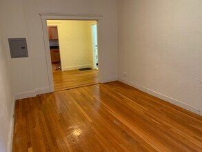 1762 Commonwealth Ave, Unit 4 in Boston, MA - Building Photo - Building Photo