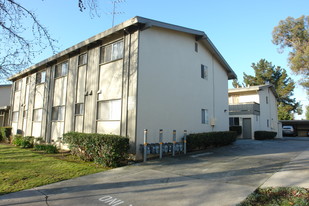 Oak Glen Apartments