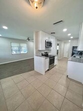 3700 59th St N in St. Petersburg, FL - Building Photo - Building Photo