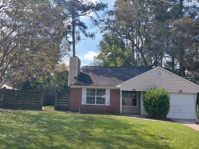 124 Bald Eagle Dr in Richmond Hill, GA - Building Photo - Building Photo