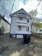 2932 E 118th St in Cleveland, OH - Foto de edificio - Building Photo